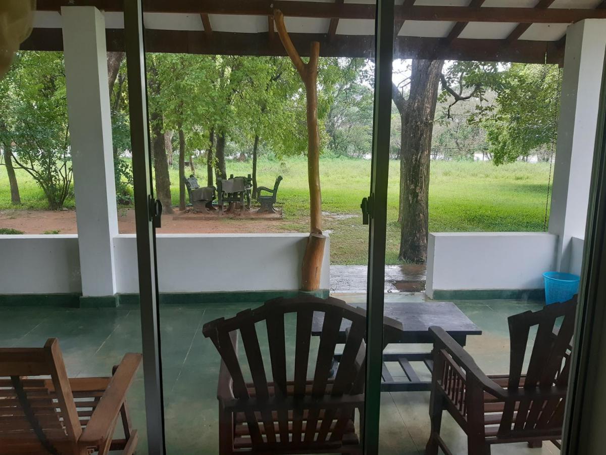 Banana Rest Sigiriya Bed & Breakfast Luaran gambar
