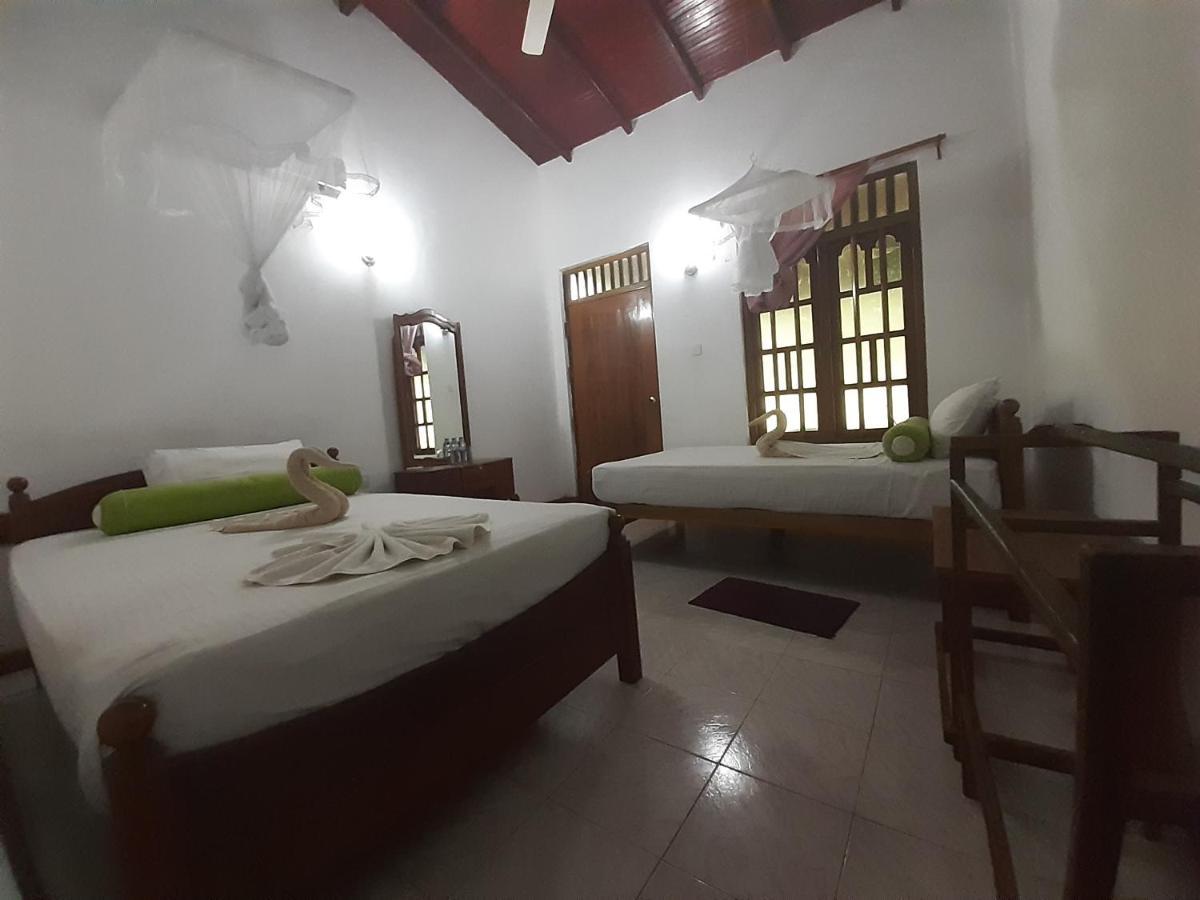 Banana Rest Sigiriya Bed & Breakfast Luaran gambar