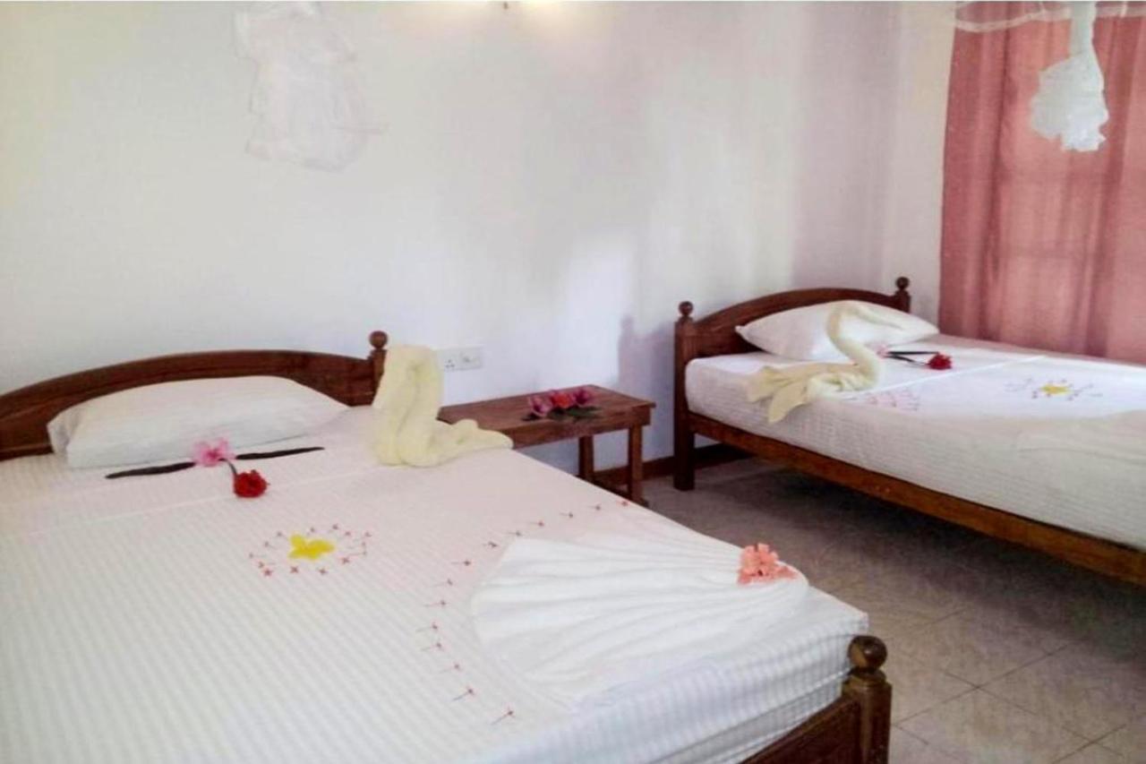 Banana Rest Sigiriya Bed & Breakfast Luaran gambar