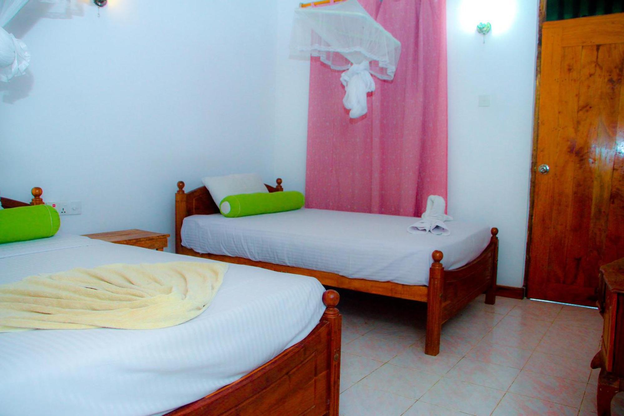 Banana Rest Sigiriya Bed & Breakfast Luaran gambar